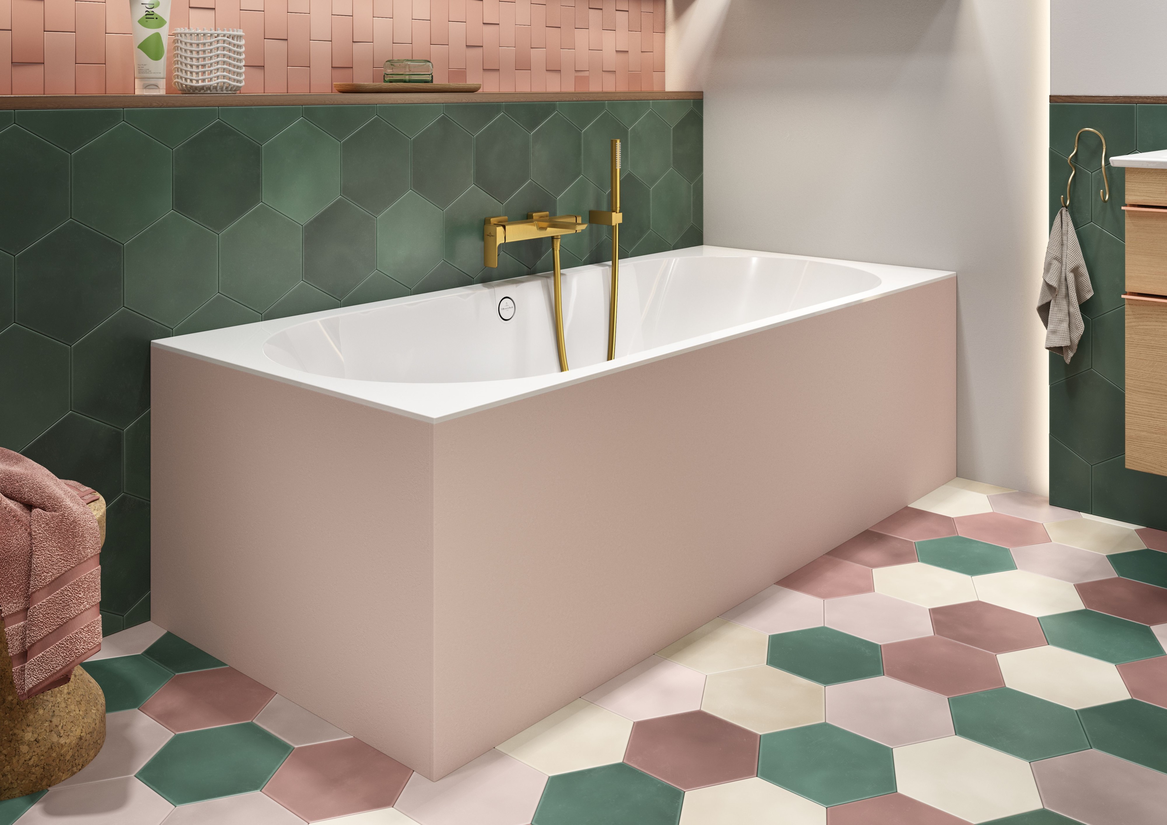 Villeroy & Boch Subway 3.0 bateria wannowo-prysznicowa ścienna złoty szczotkowany TVT11200200076