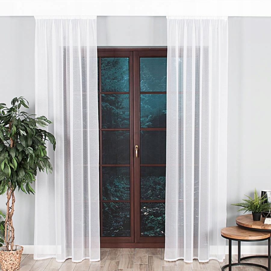 Firana długa Melissa 140 cm x 270 biała z taśmą