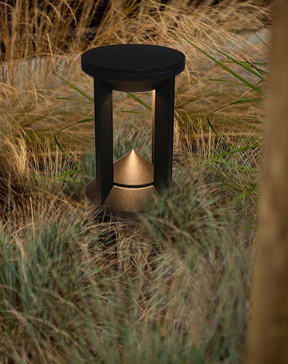 Italux Nomad lampa stojąca zewnętrzna 1x10 W czarna OFL-52052-S-BK