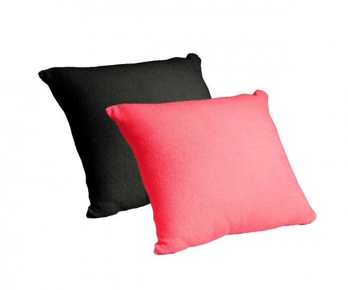 POSZEWKA POLAROWA ACTIVE na JAŚKI 40x40 ,przytulny polar wz. czarny - koral