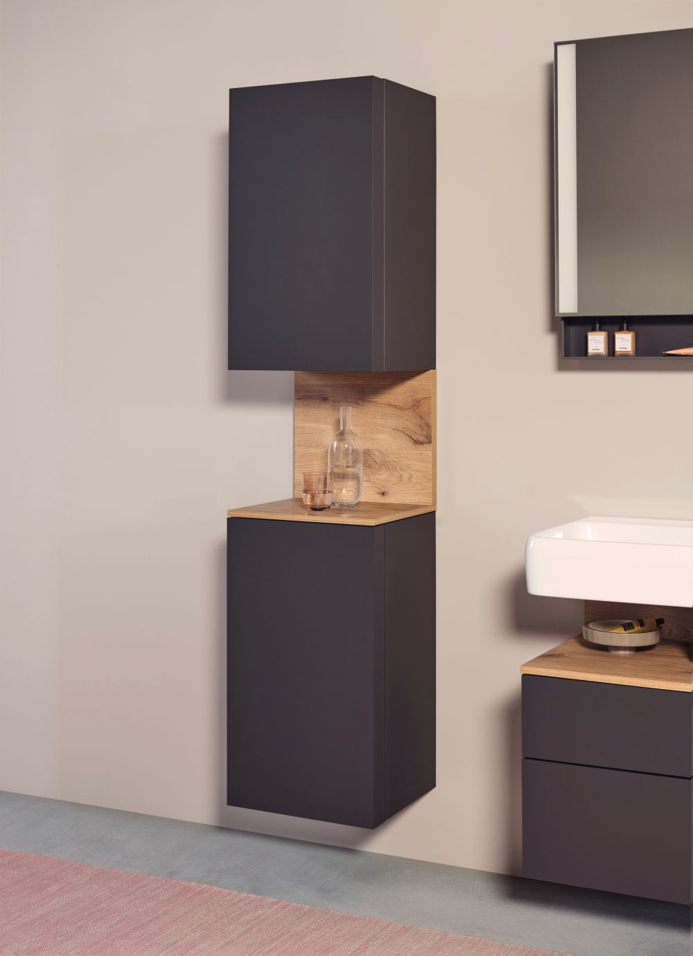 Duravit Qatego szafka boczna 176 cm wysoka wisząca prawa grafitowy mat/jasne drewno QA1346R55800000