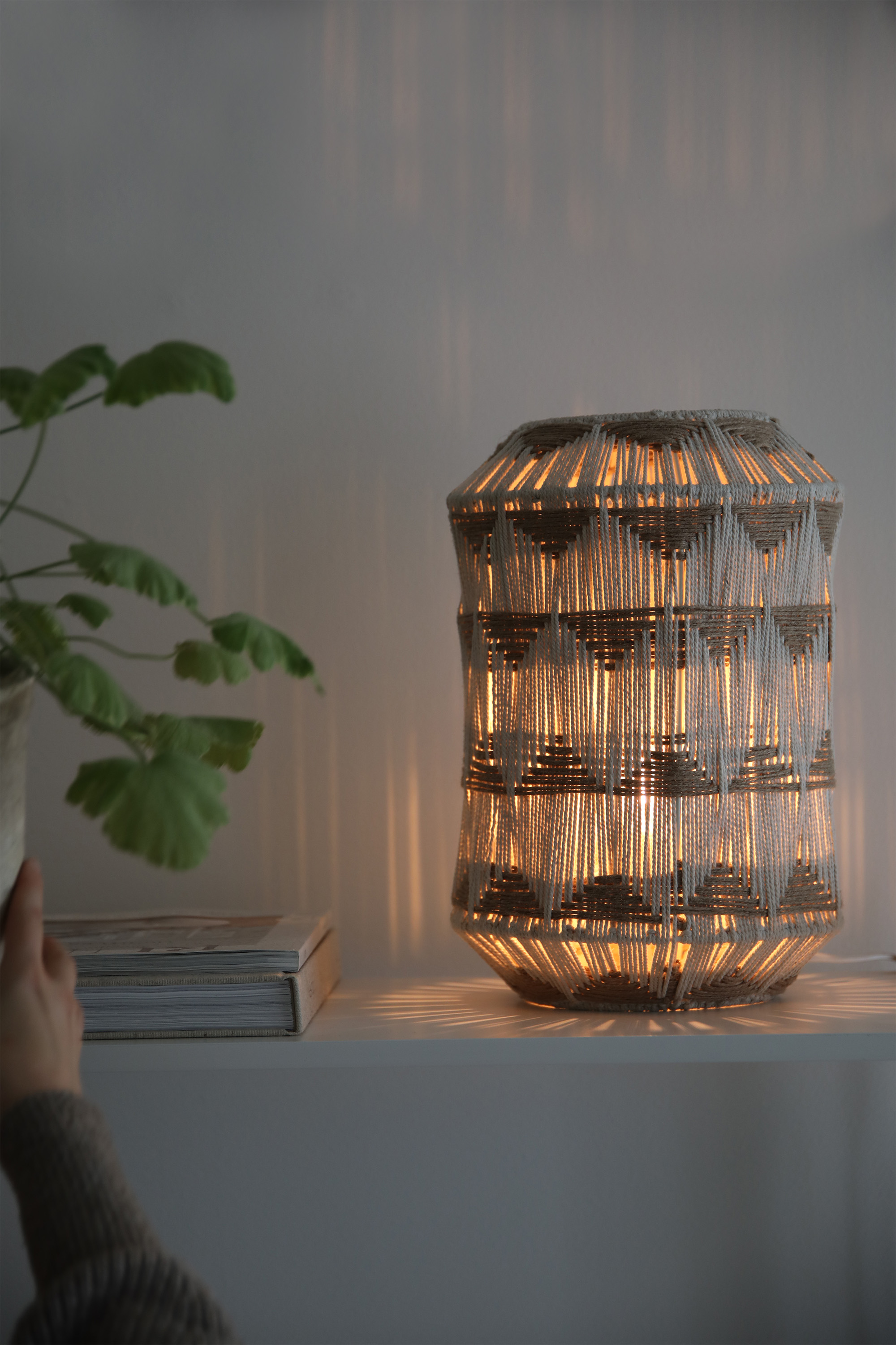 Markslöjd Ano lampa stołowa 1x40 W brązowa-beżowa 108825