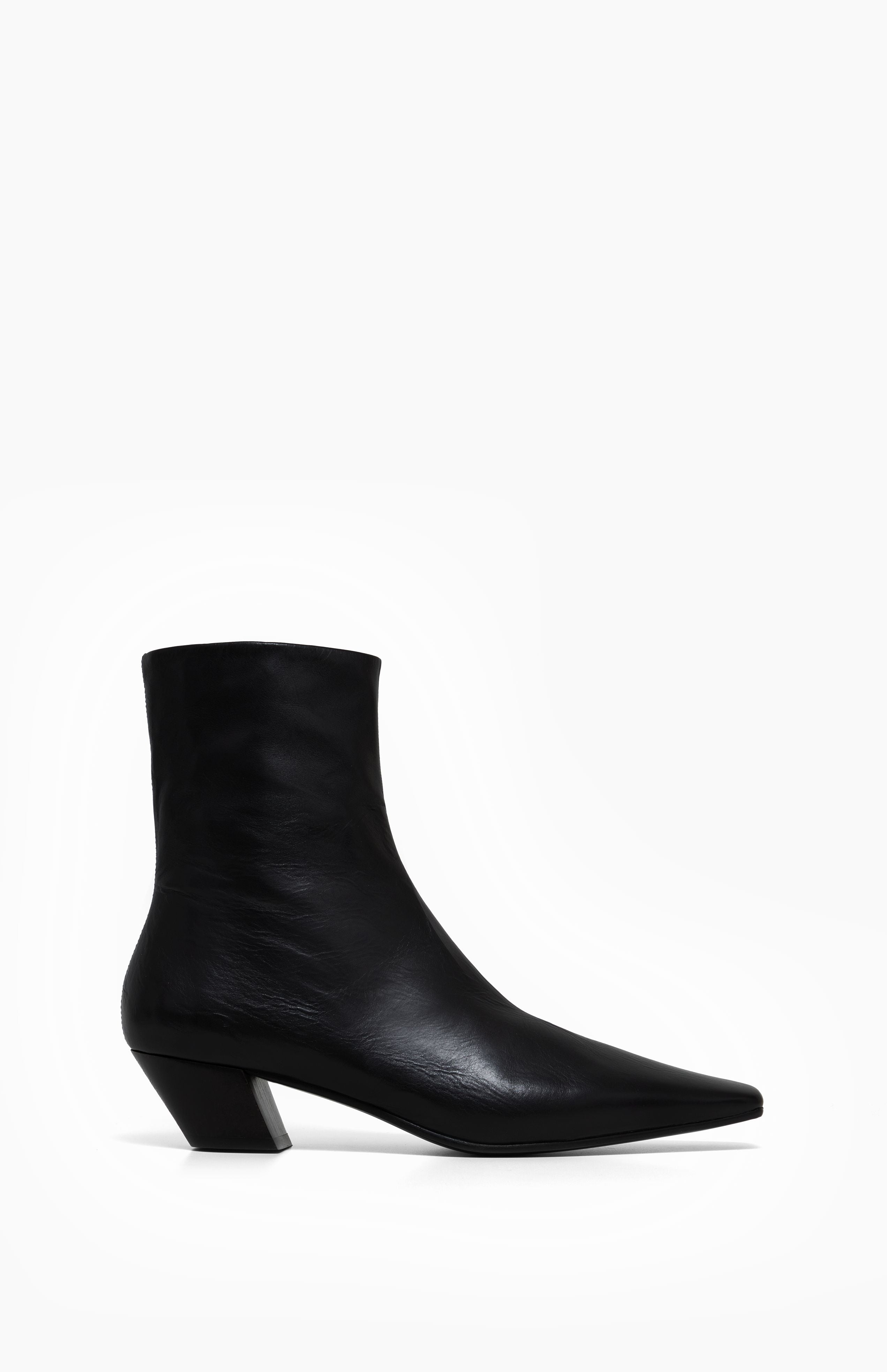 Skórzane botki damskie LANA SMOOTH BLACK 37 - Vanda Novak