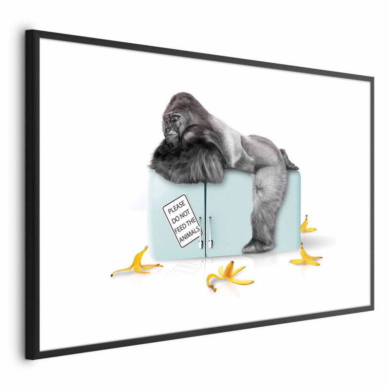 Plakat Artgeist Głodny goryl 42x29,7 cm z ramą czarną 1 szt