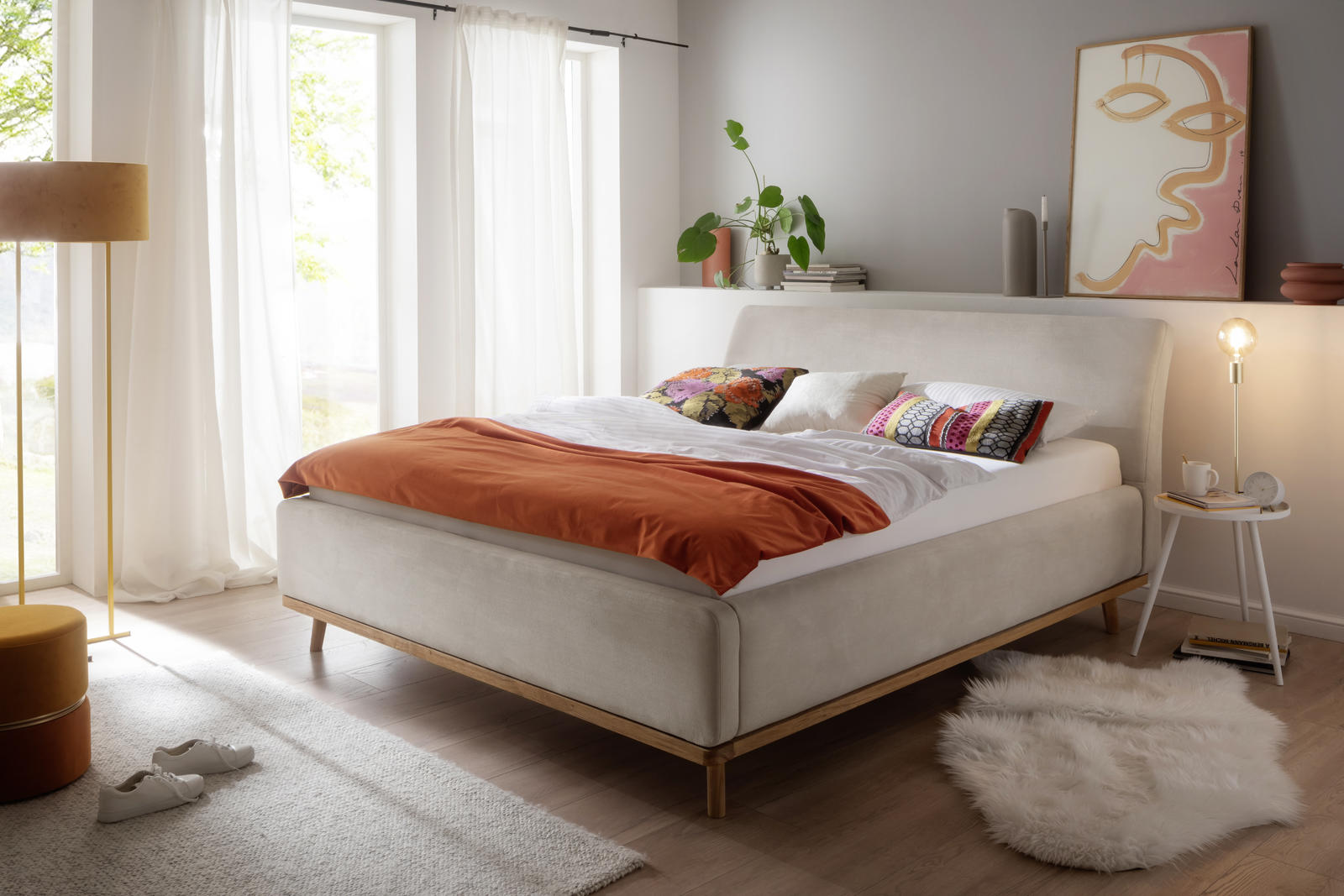 Łóżko tapicerowane z miejscem 160 Milano beige