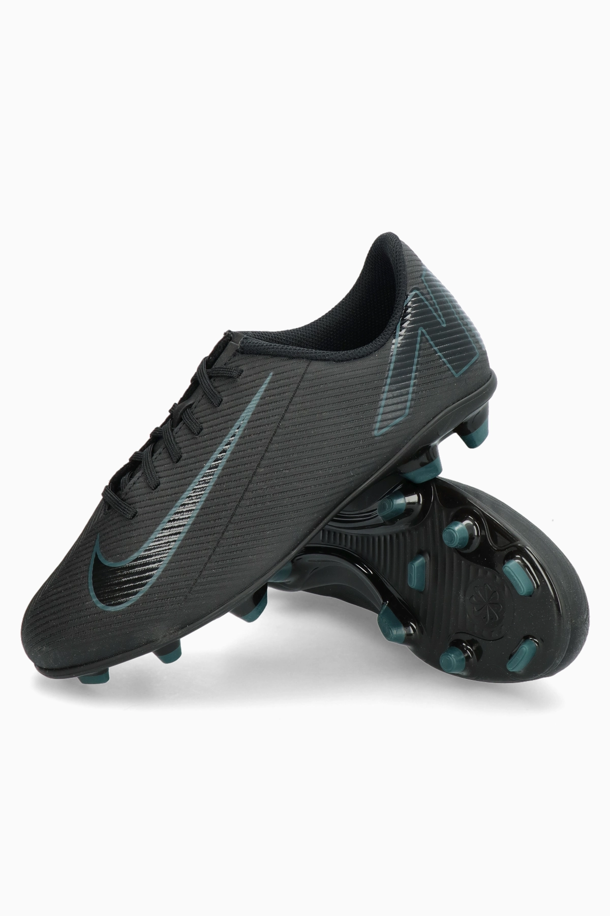 Korki Nike Mercurial Vapor 16 Club FG/MG Junior - Czarny