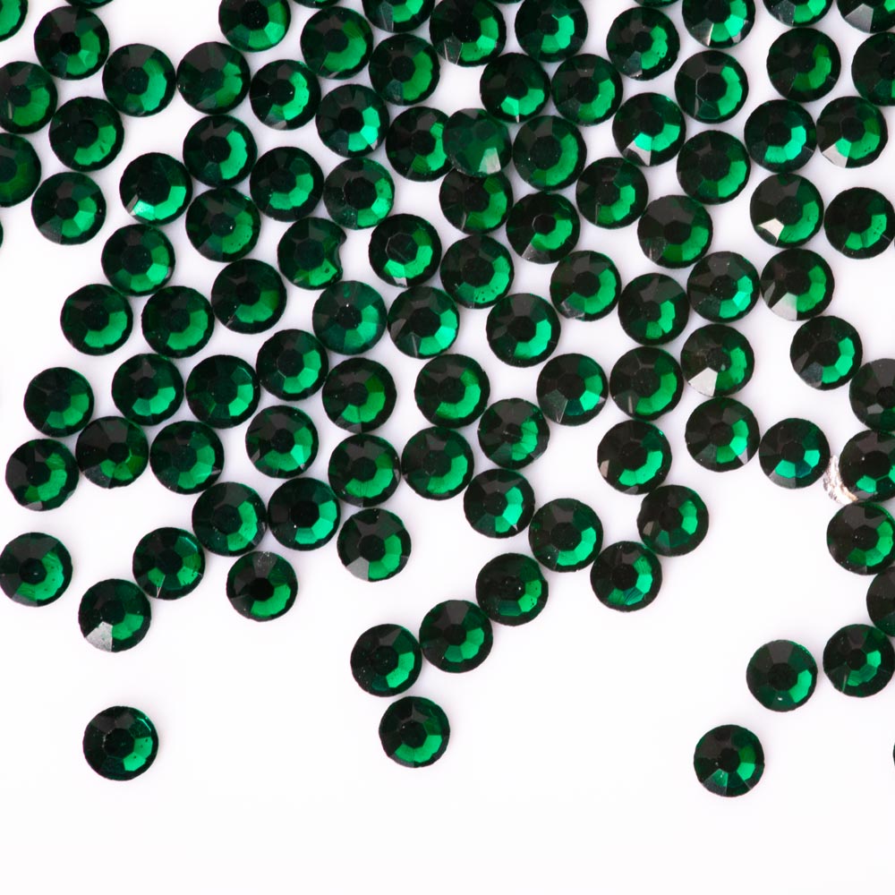 Cyrkonie do paznokci szklane SS5 Emerald ok.50 szt