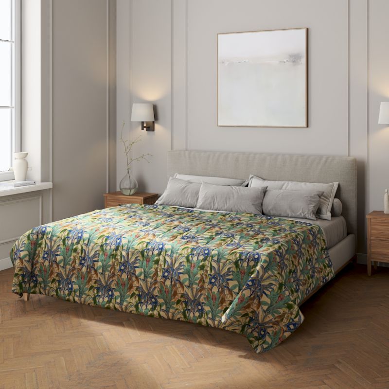 Narzuta pikowana w pasy Dekoria 170 x 210 cm zielono-niebieskie motywy roślinne 1 szt.