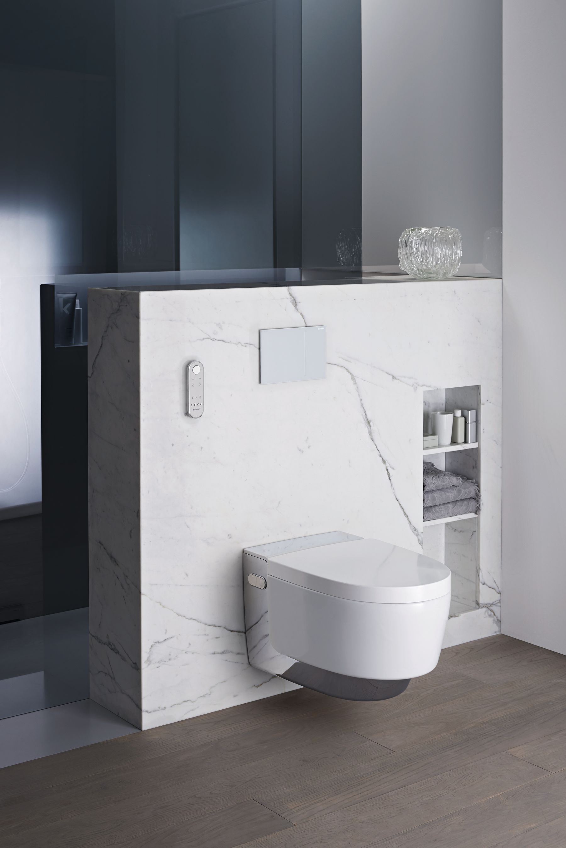 Geberit AquaClean toaleta myjąca wisząca bez kołnierza ze spłukiwaniem wirowym biała 146.202.11.1 - Wysyłka w 24h