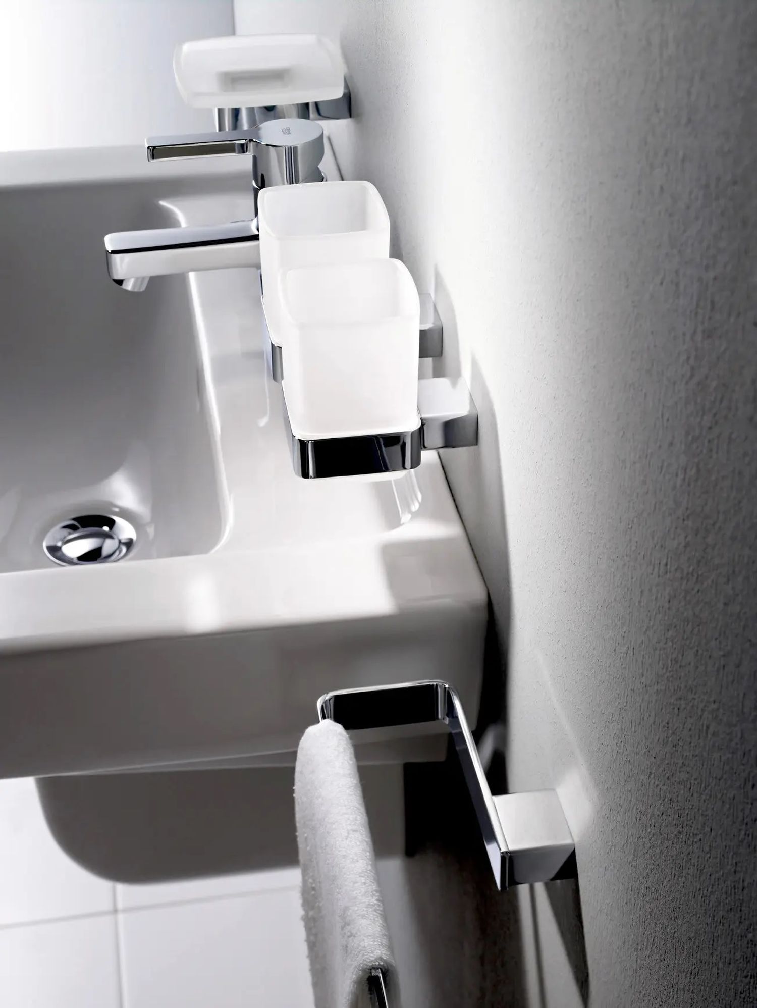 Emco Loft wieszak na ręcznik 21 cm chrom 055500100