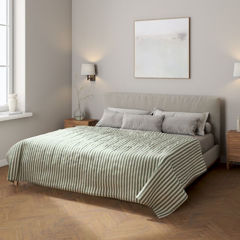 Narzuta pikowana w pasy Dekoria 260 x 210 cm zielono-białe pasy (1,5cm) 1 szt.