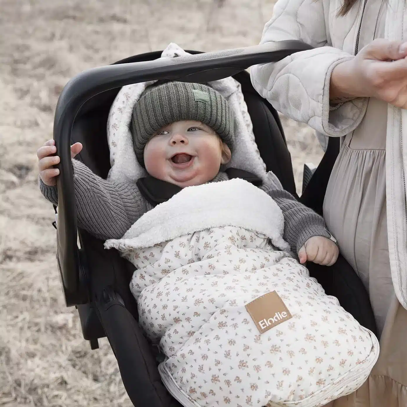 Elodie Details - śpiworek do fotelika samochodowego - Autumn Rose SC
