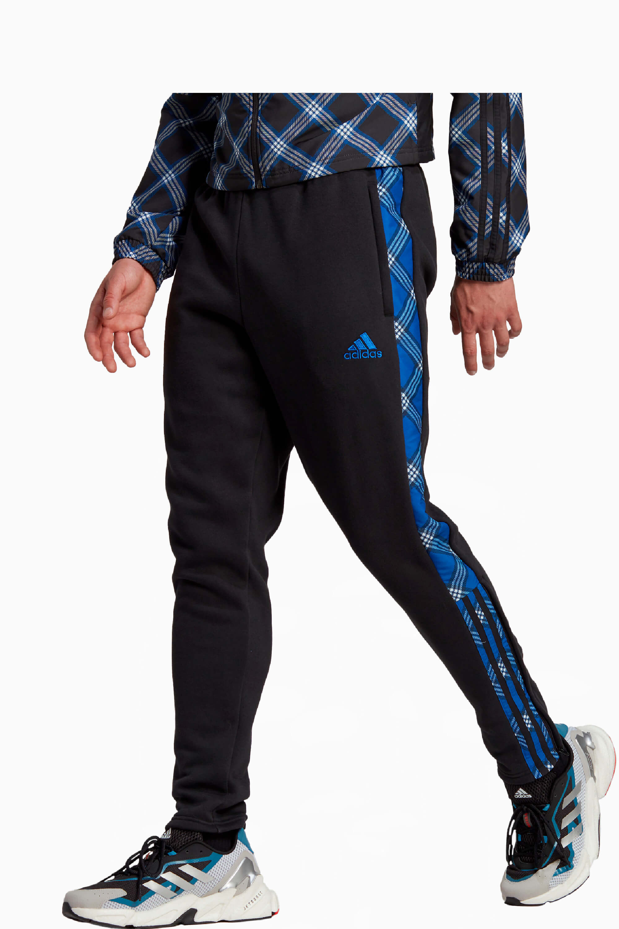 Spodnie adidas Tiro Winterized Track - Czarny