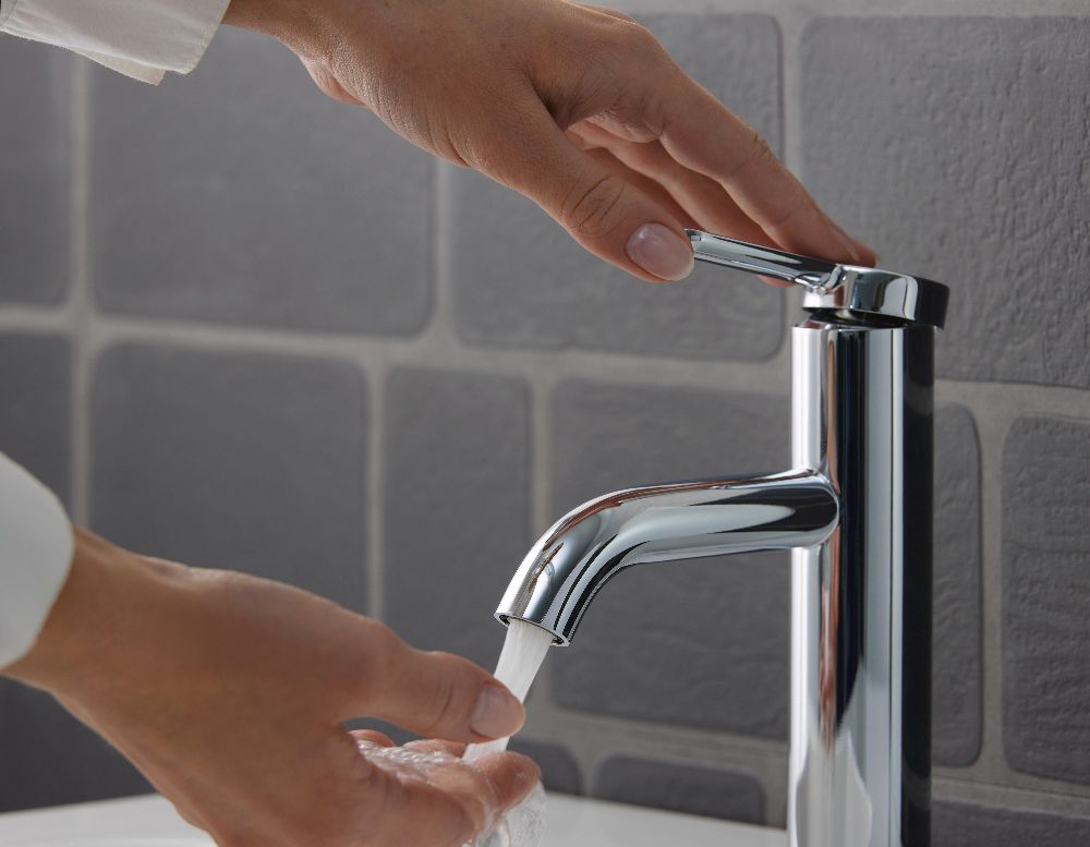 Duravit C.1 bateria umywalkowa stojąca XL chrom C11040001010
