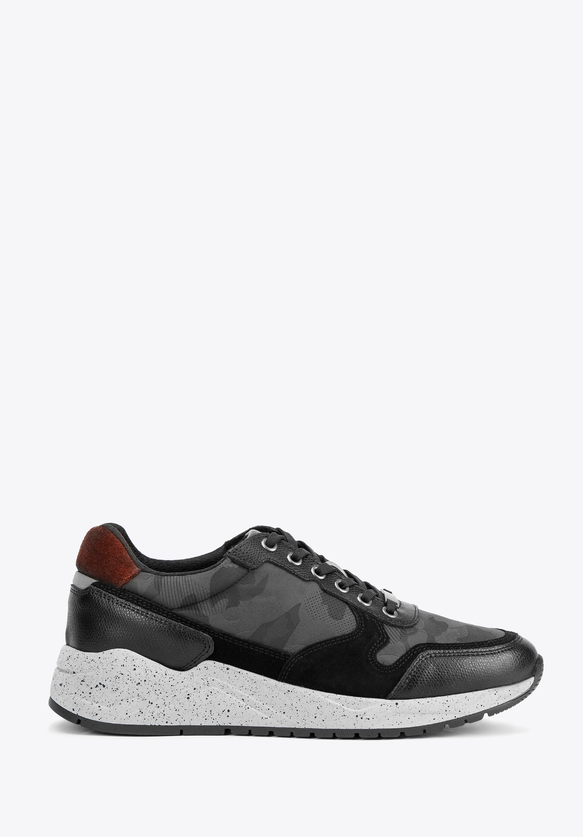 Męskie sneakersy ze skóry na grubej podeszwie czarno-zielone
