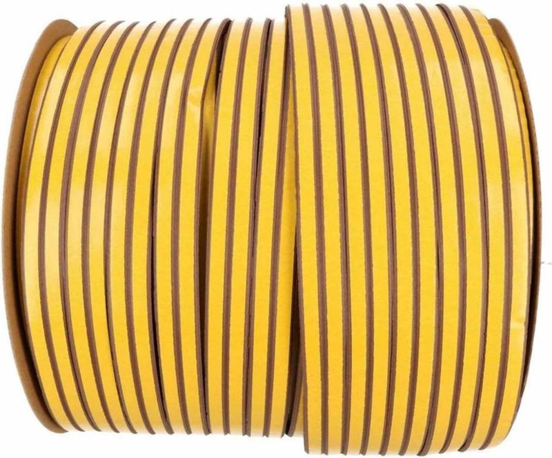 Uszczelka samoprzylepna KOTARBAU 12x10 mm drzwi okien d 30 m brązowa 1 szt.