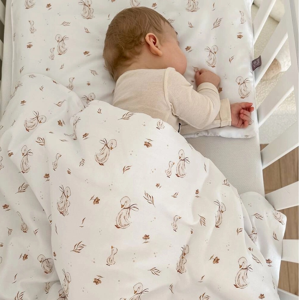 Komplet pościeli Mommy Goose z lamówką IF - 100x135 + poduszka 40x60 - Tak