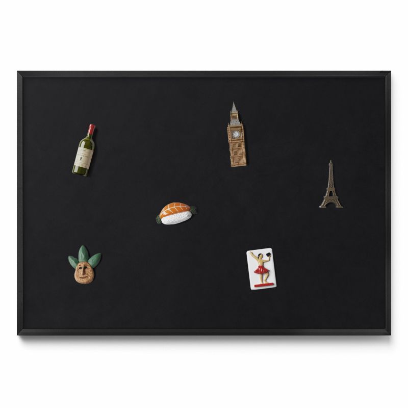 Tablica na magnesy z podróży Tulup 100x70 cm Kolor czarny w czarnej ramie 1 szt.