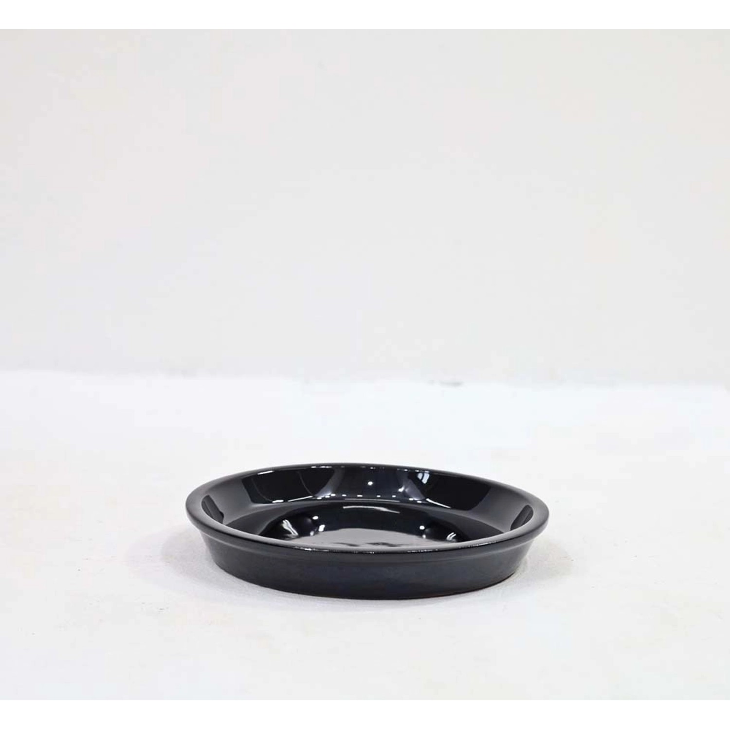 Podstawka ceramiczna szkliwiona czarna - 28 cm