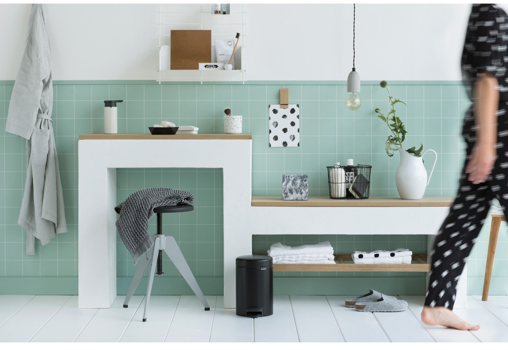 Brabantia Newicon kosz na śmieci 3 l pedałowy czarny mat 113321 - Wysyłka w 24h