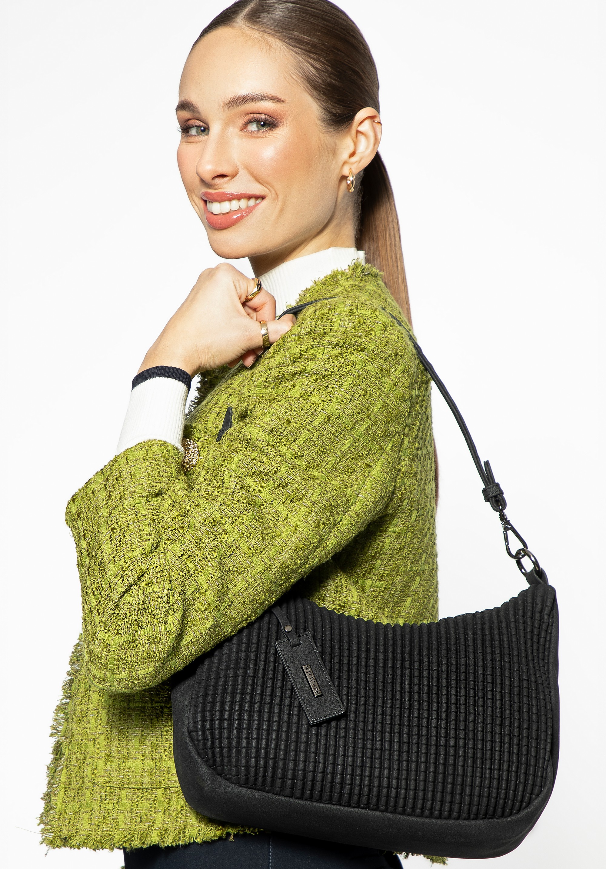 Torebka damska bagietka w geometryczny wzór czarna