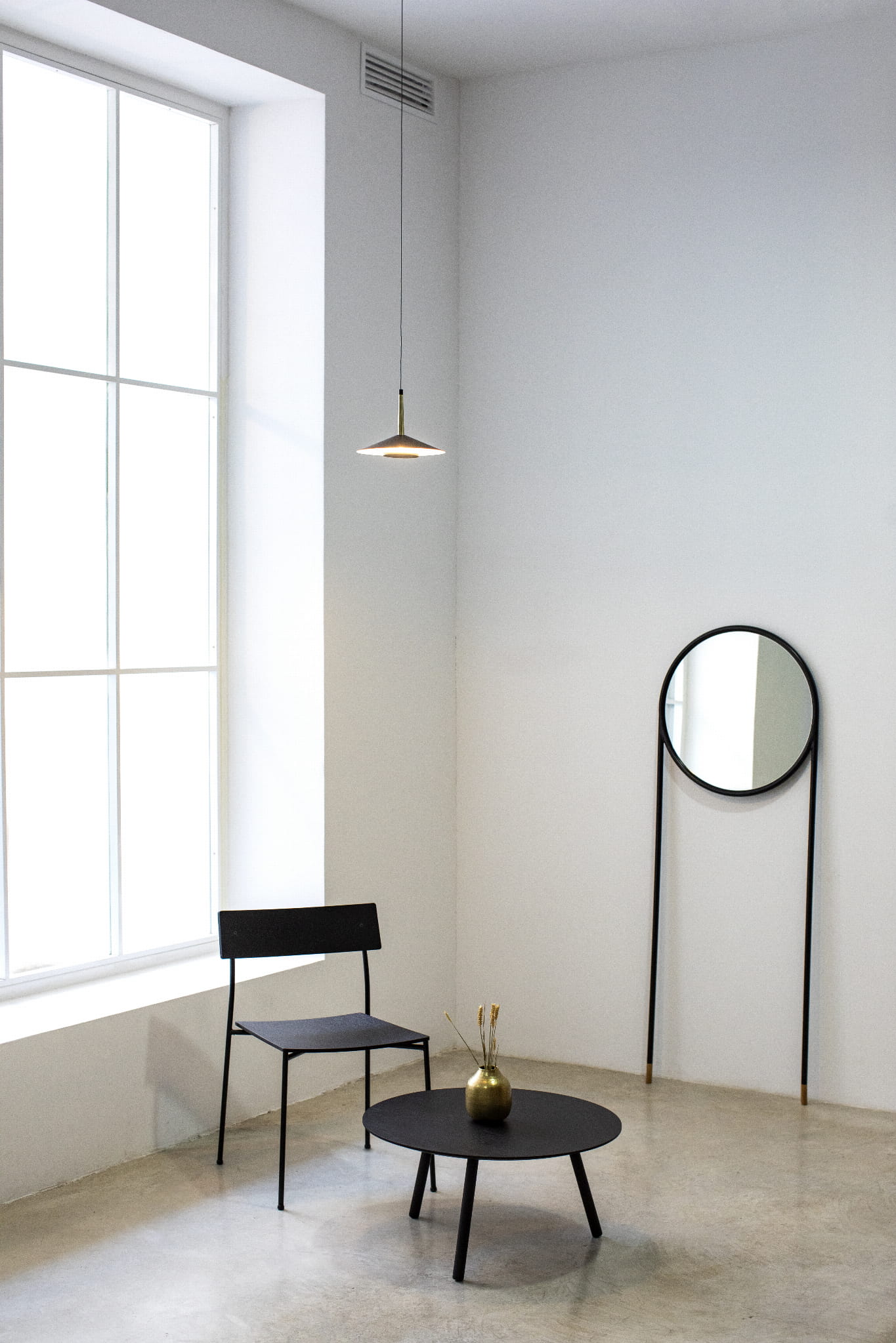 Mantra Orion lampa wisząca 1x8 W czarna-mosiądz 7305