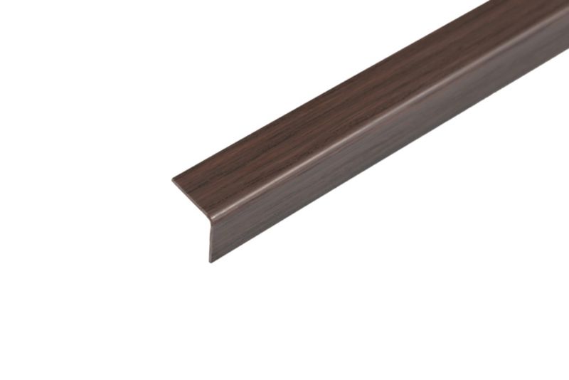 Kątownik Cezar 30x30x1,1mm 2,75m PVC Mahoń 1 szt.