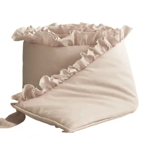 Ochraniacz do łóżeczka beżowy z falbanką u góry - 360x30 cm