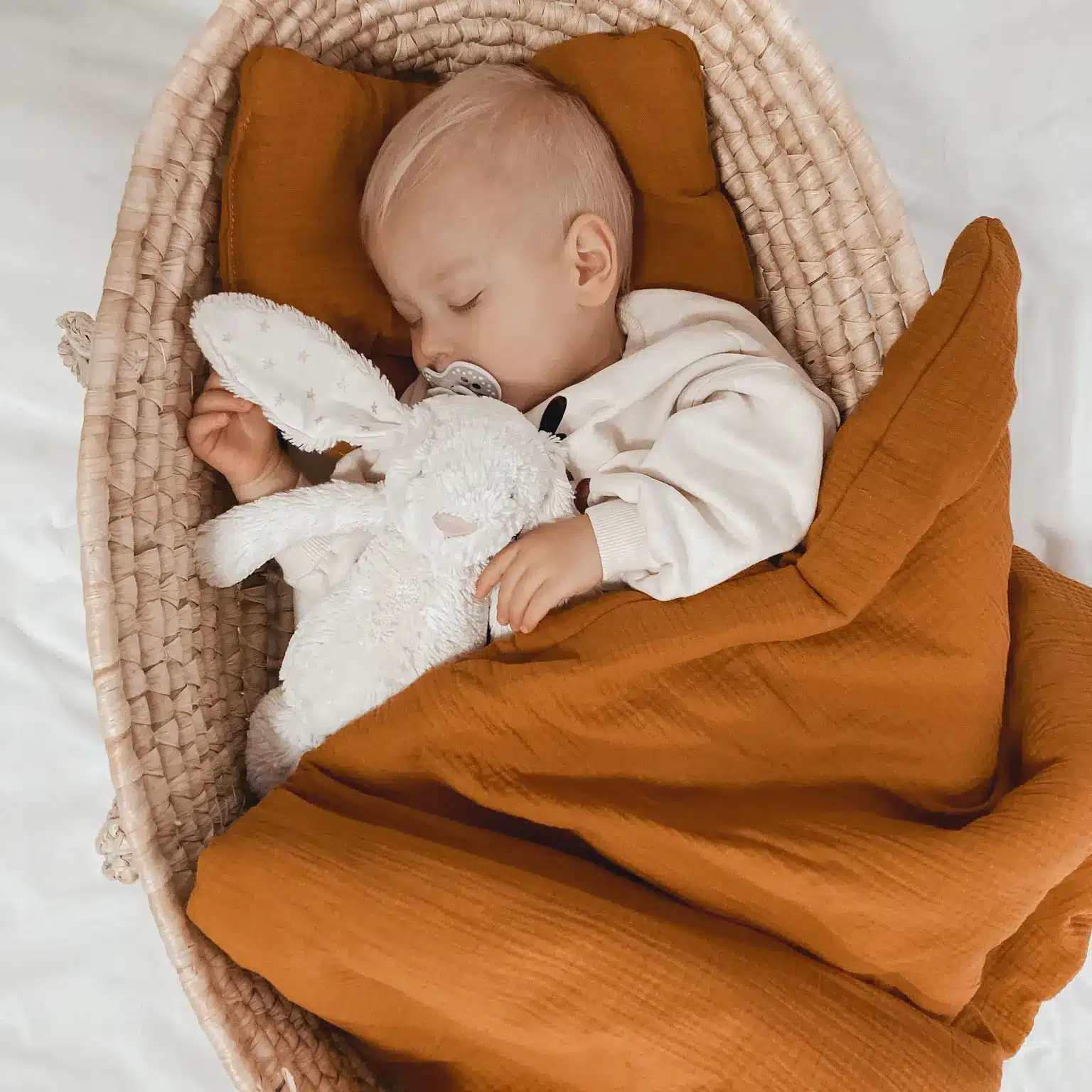 Komplet pościeli muślinowej z wypełnieniem Karmel 100x75cm