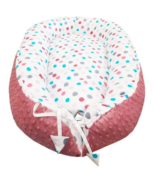 Otulacz kokon dla niemowląt wz. Minky Bordo/Groszki