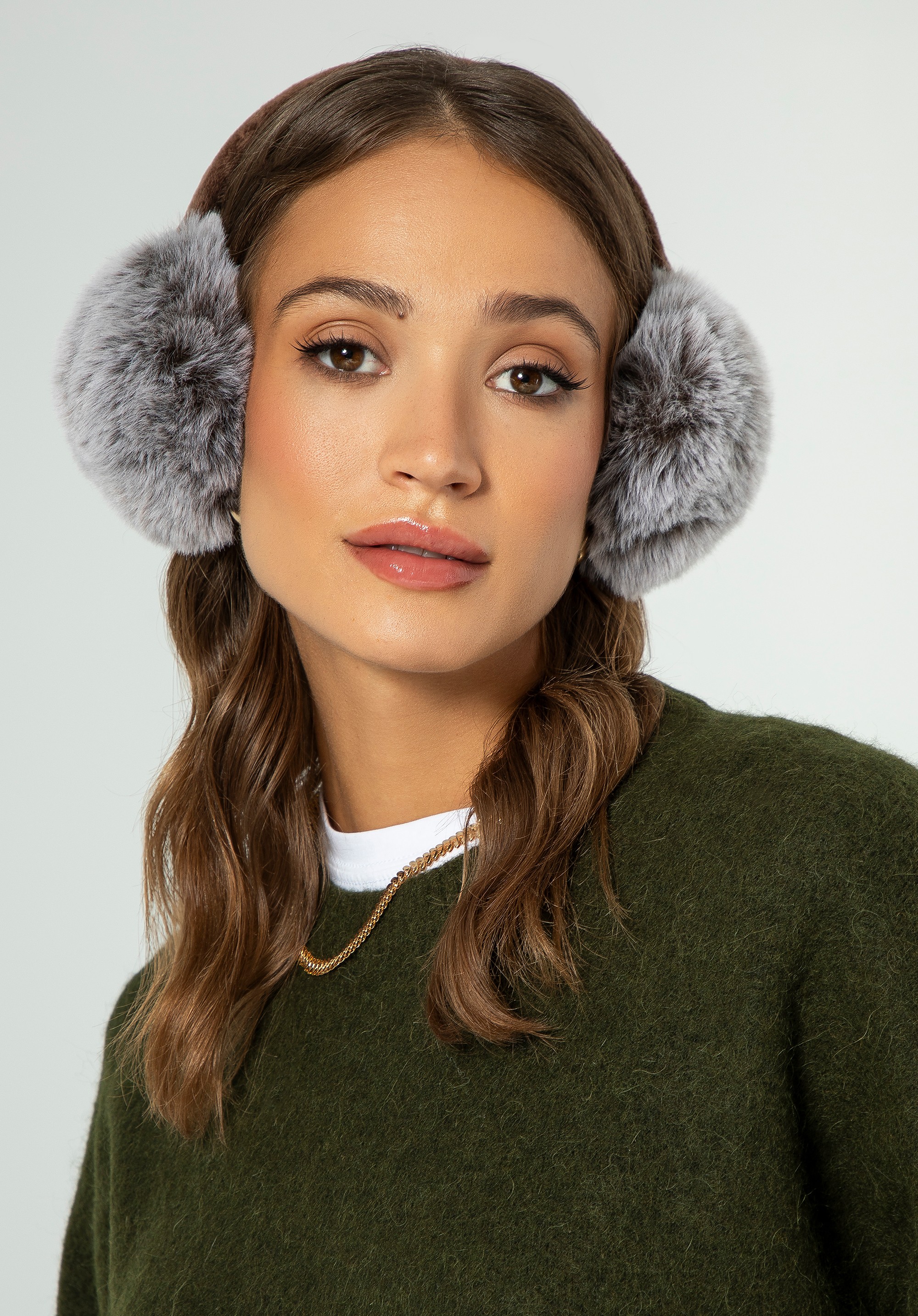 Damskie nauszniki proste brązowe