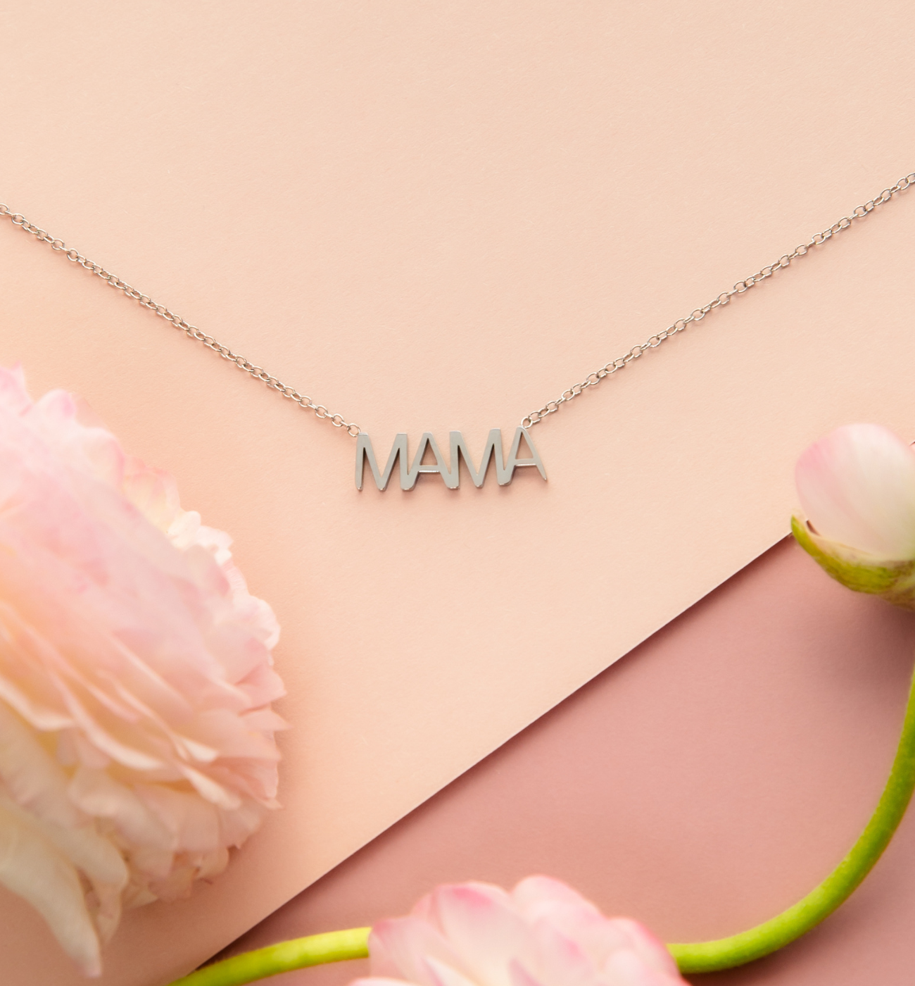 Naszyjnik z napisem Mama srebrny NSA1363