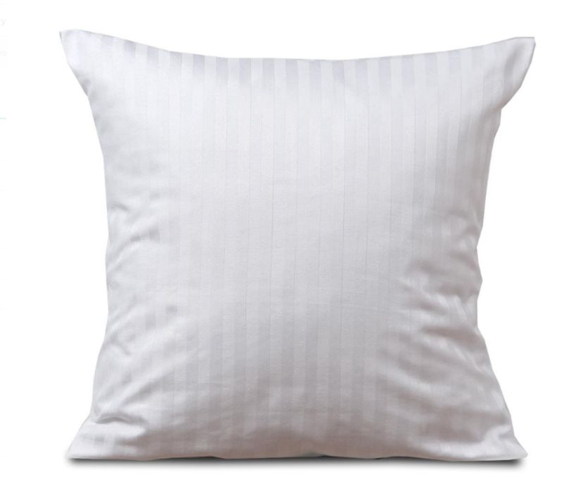 Poszewka adamaszek z bawełny 100% KAM-POL z ozdobnym paskiem 1 cm z zakładką 70x80 cm 1 szt.