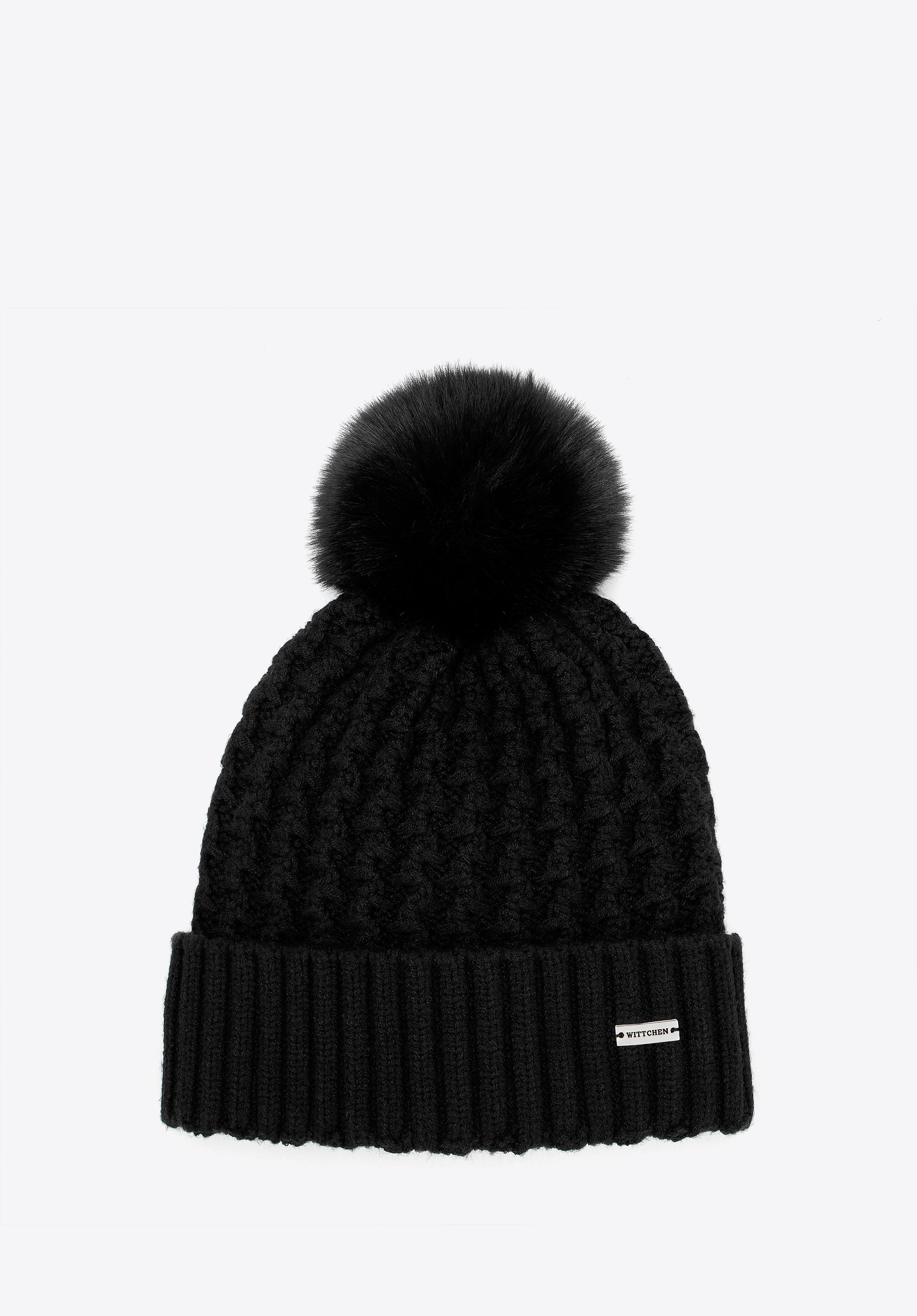 Czapka damska o splocie w drobny wzór czarna