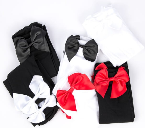 Pończochy damskie z ozdobną kokardą