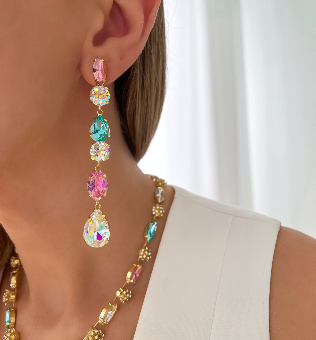 Kolczyki z różowymi i błękitnymi kryształkami KSS1895