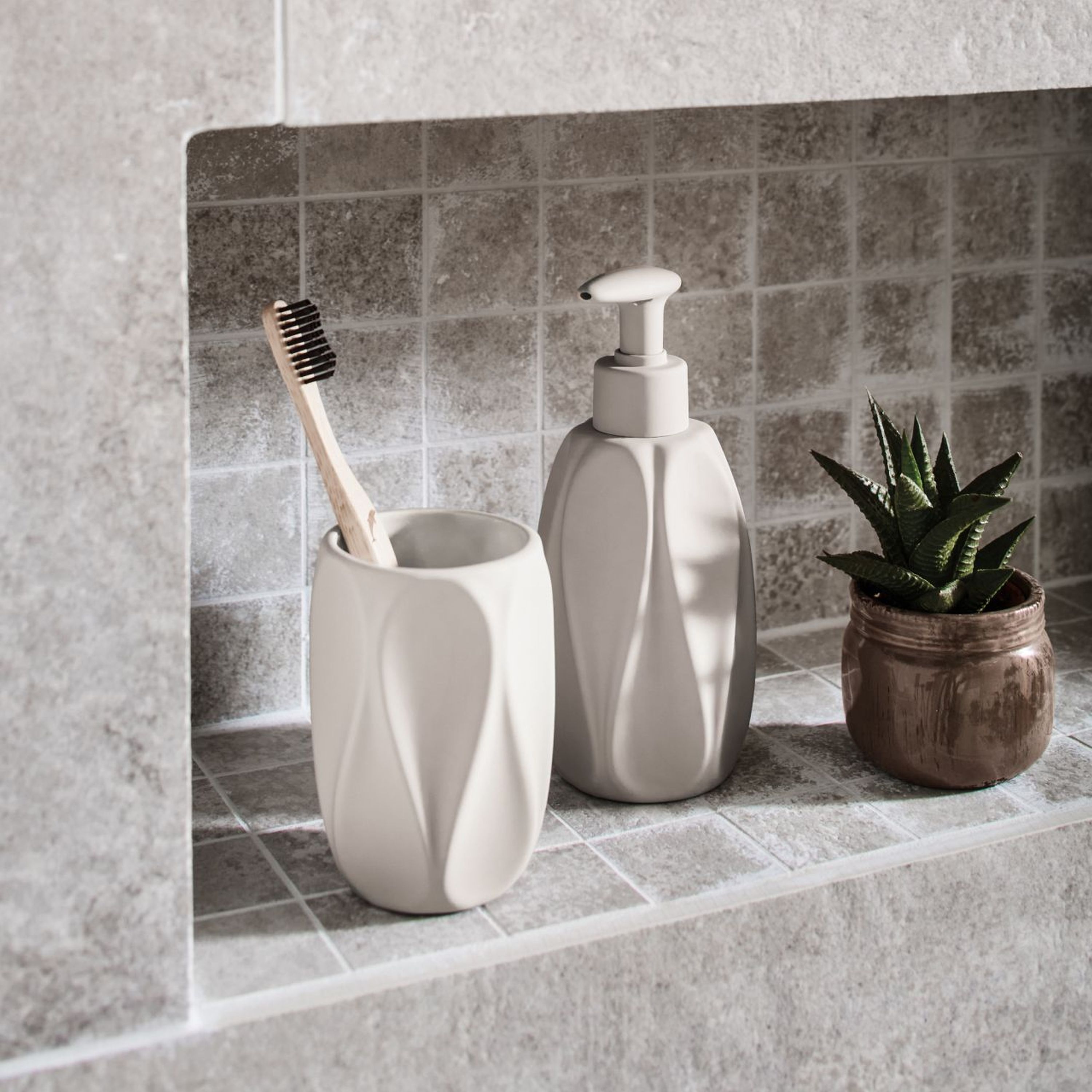 Kleine Wolke Trevi kubek na szczoteczki chłodny beż 8684289852 - Wysyłka w 24h