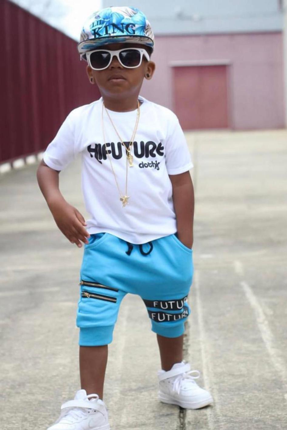 Komplet chłopięcy czapka, koszulka, spodnie