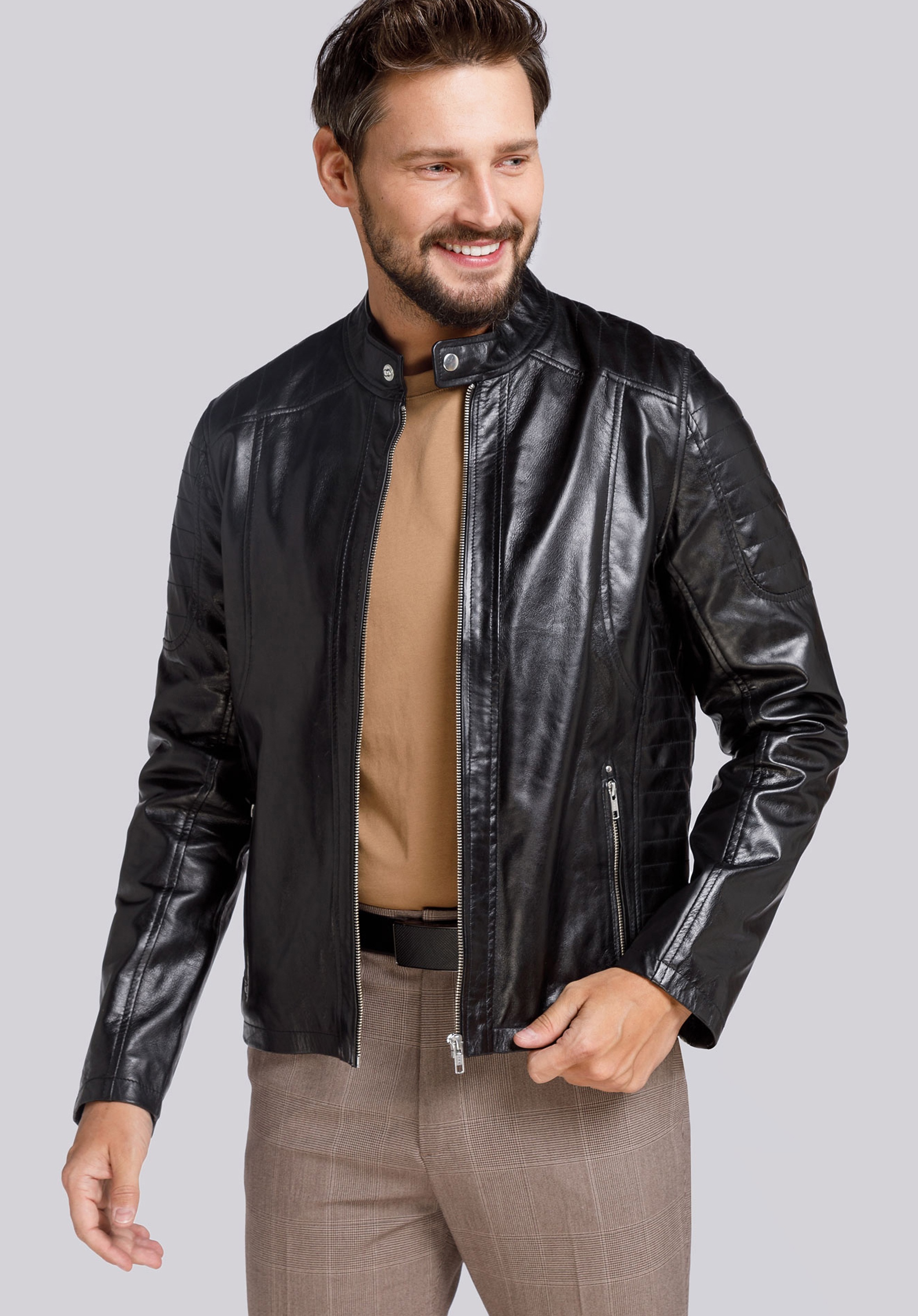 Męska kurtka skórzana z przeszyciami na bokach i ramionach