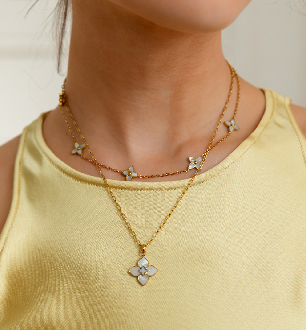 Naszyjnik z koniczynkami złoty Harmony - By Dziubeka