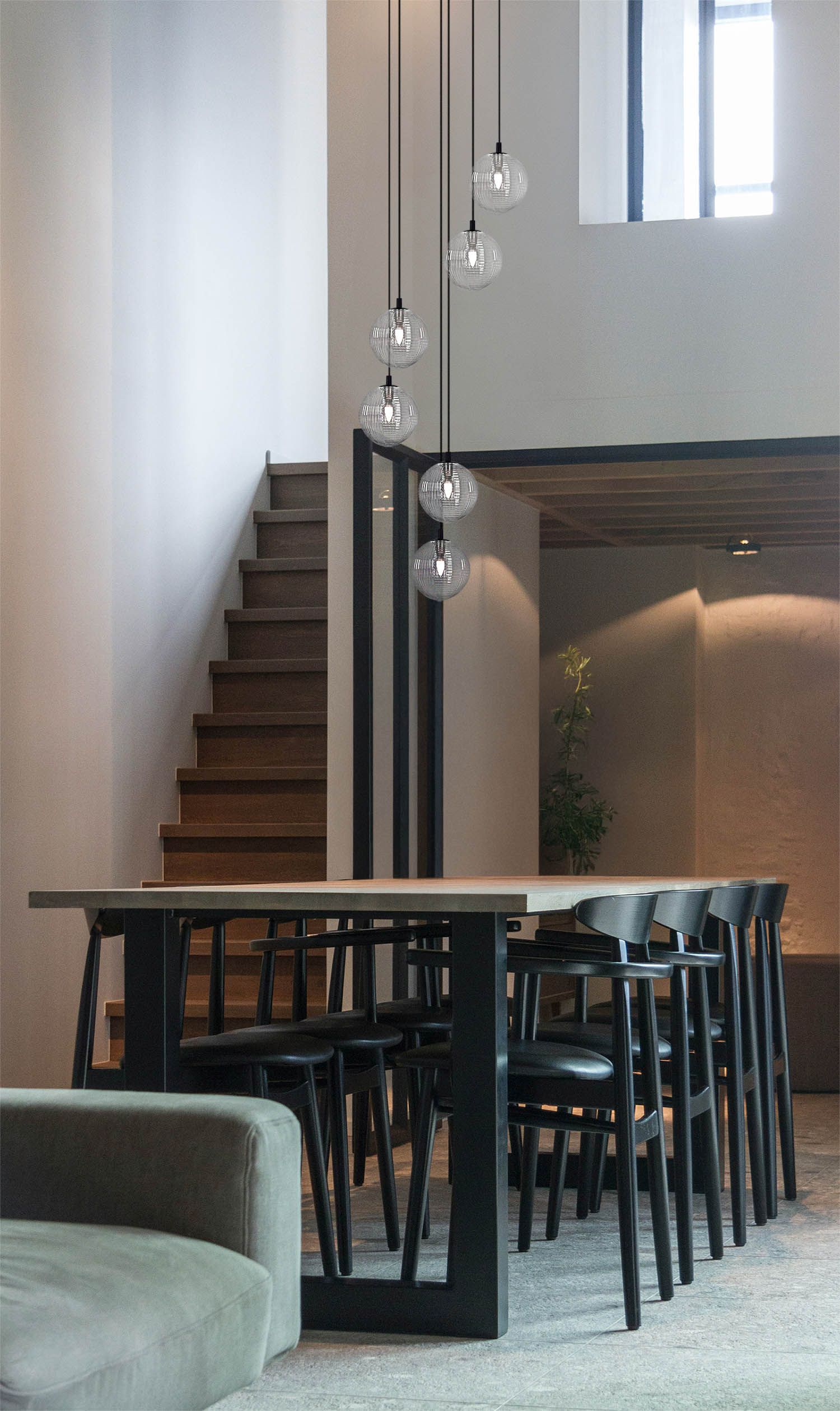 Kaja Monza lampa wisząca 6x10 W czarna-grafitowa K-5704