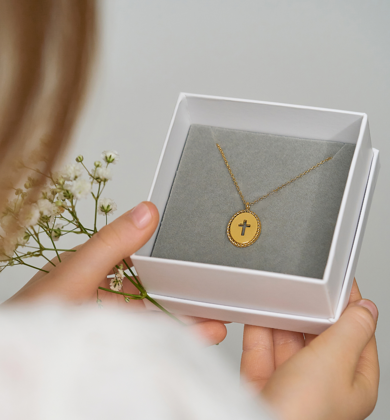 Naszyjnik złoty z krzyżykiem Croix NSA0736