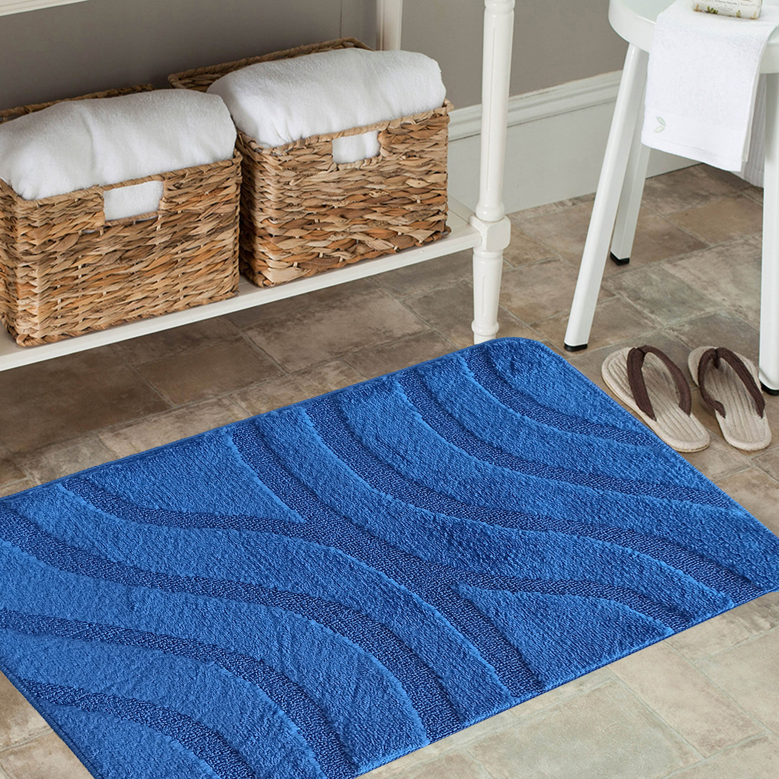 Komplet łazienkowy z wycięciem pod toaletę Montenegro Fale - niebieski