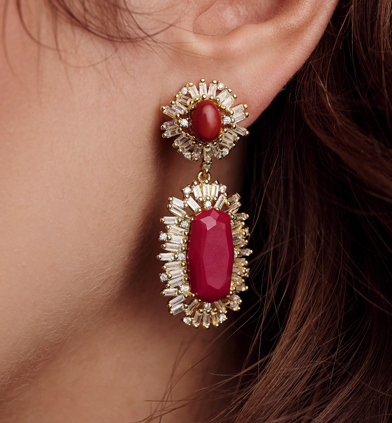 Kolczyki złote z czerwonym kamieniem - By Dziubeka