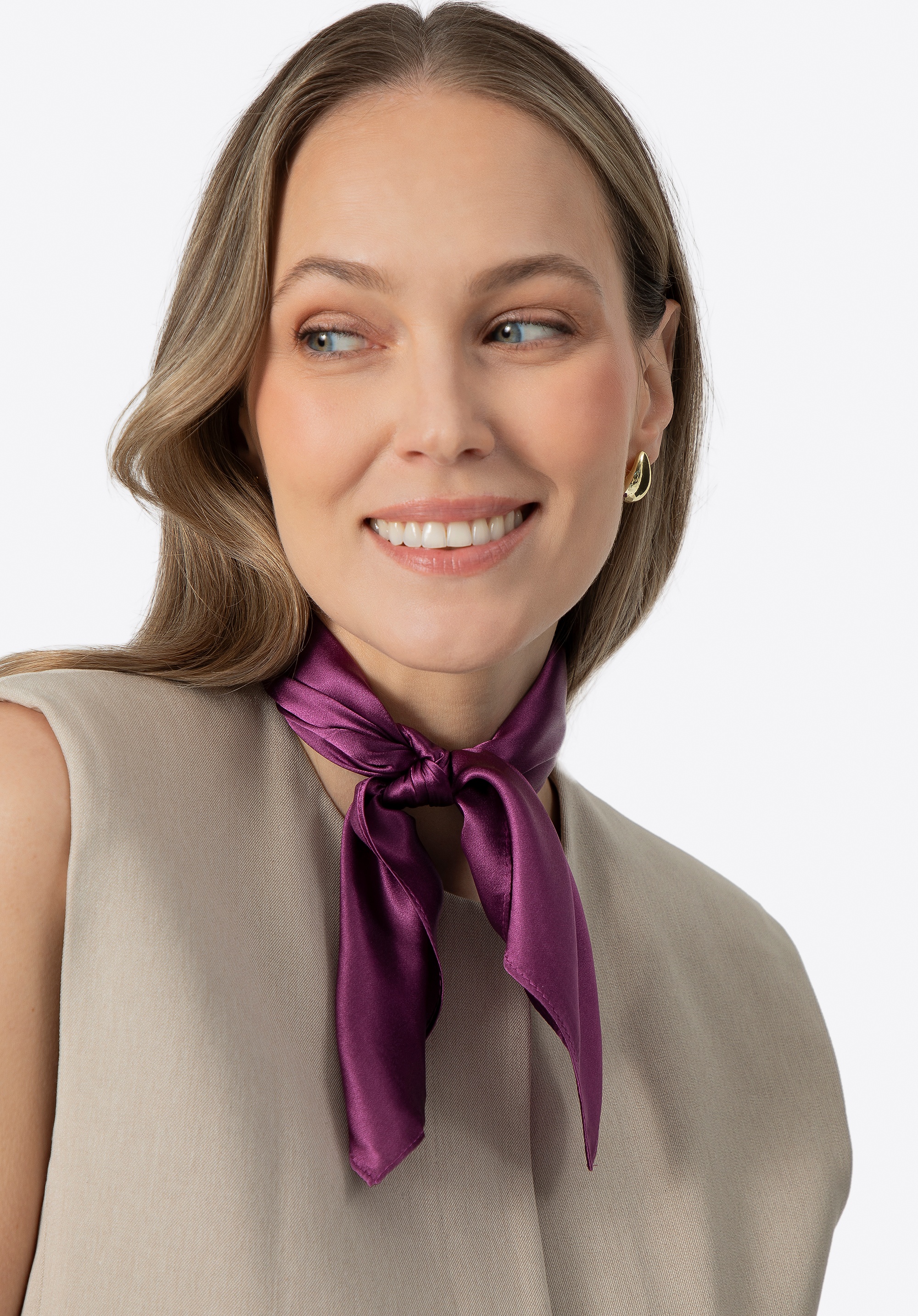 Jednolita damska apaszka z jedwabiu fioletowa