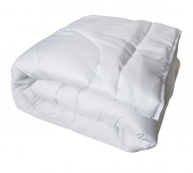 Kołdra antyalergiczna całoroczna 140x200 wz. biały