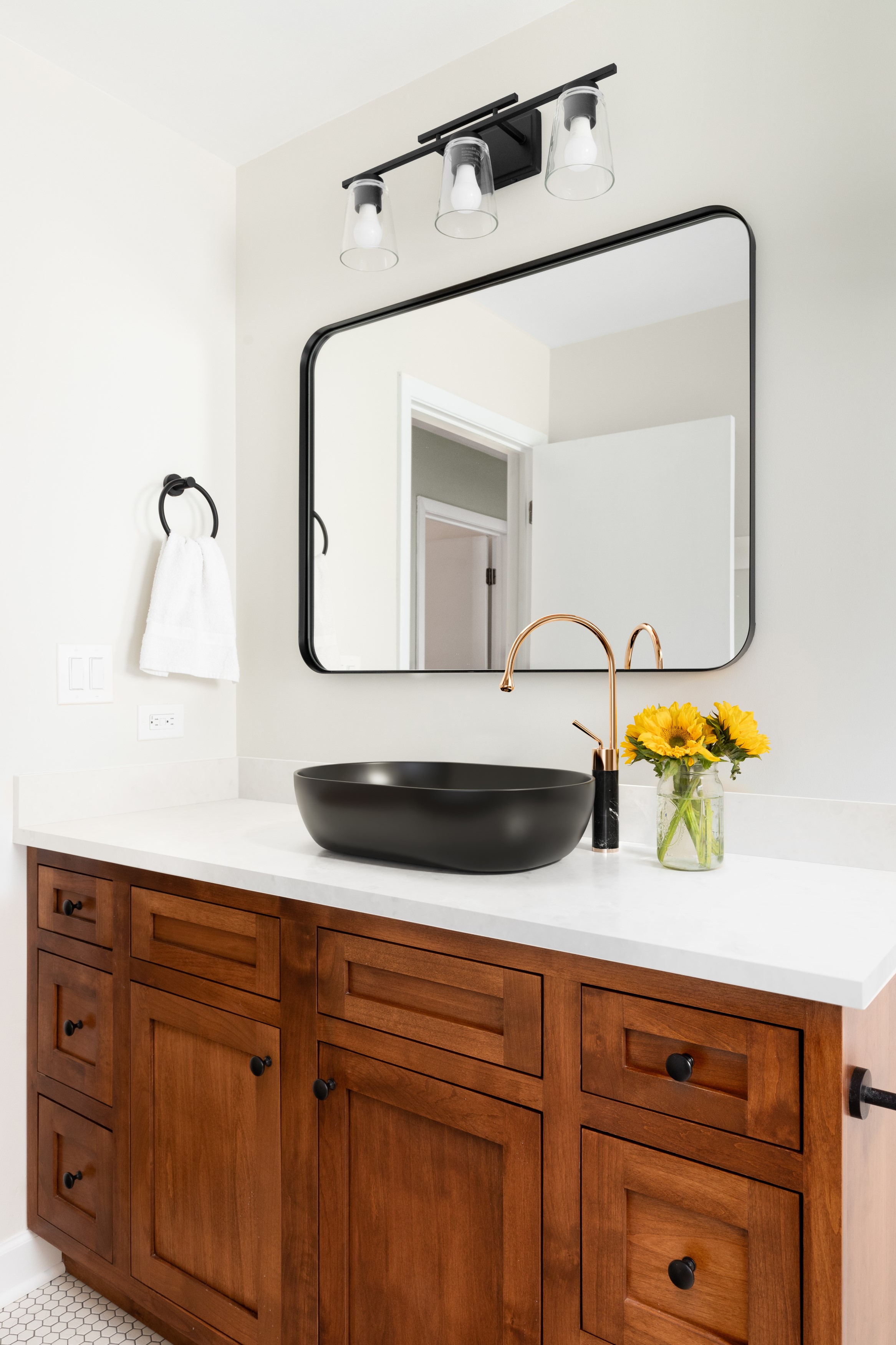 Invena Gabro bateria umywalkowa stojąca czarny/miedź BU-33-W14