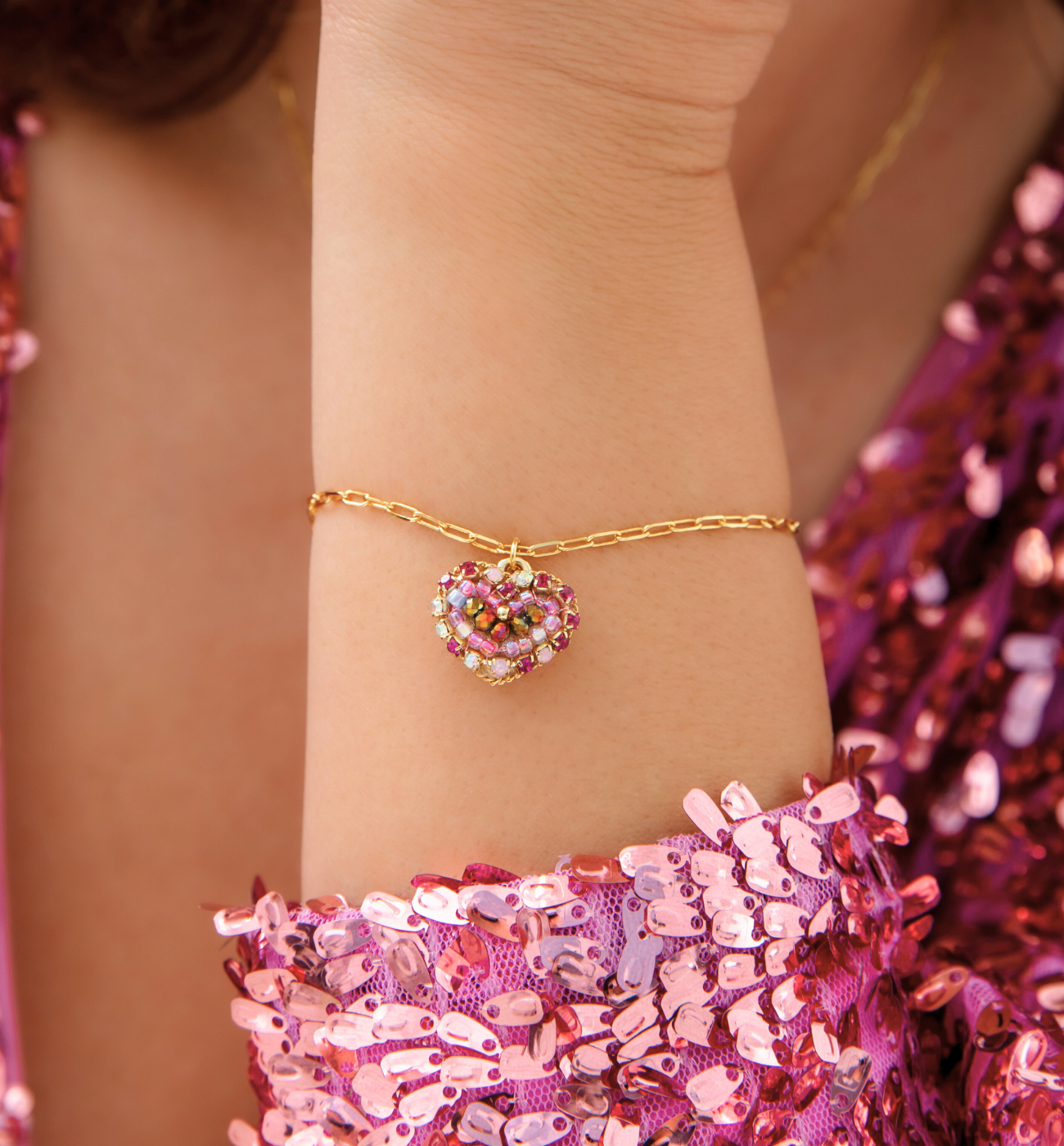 Bransoletka z różowym sercem z kryształkami BSC2187