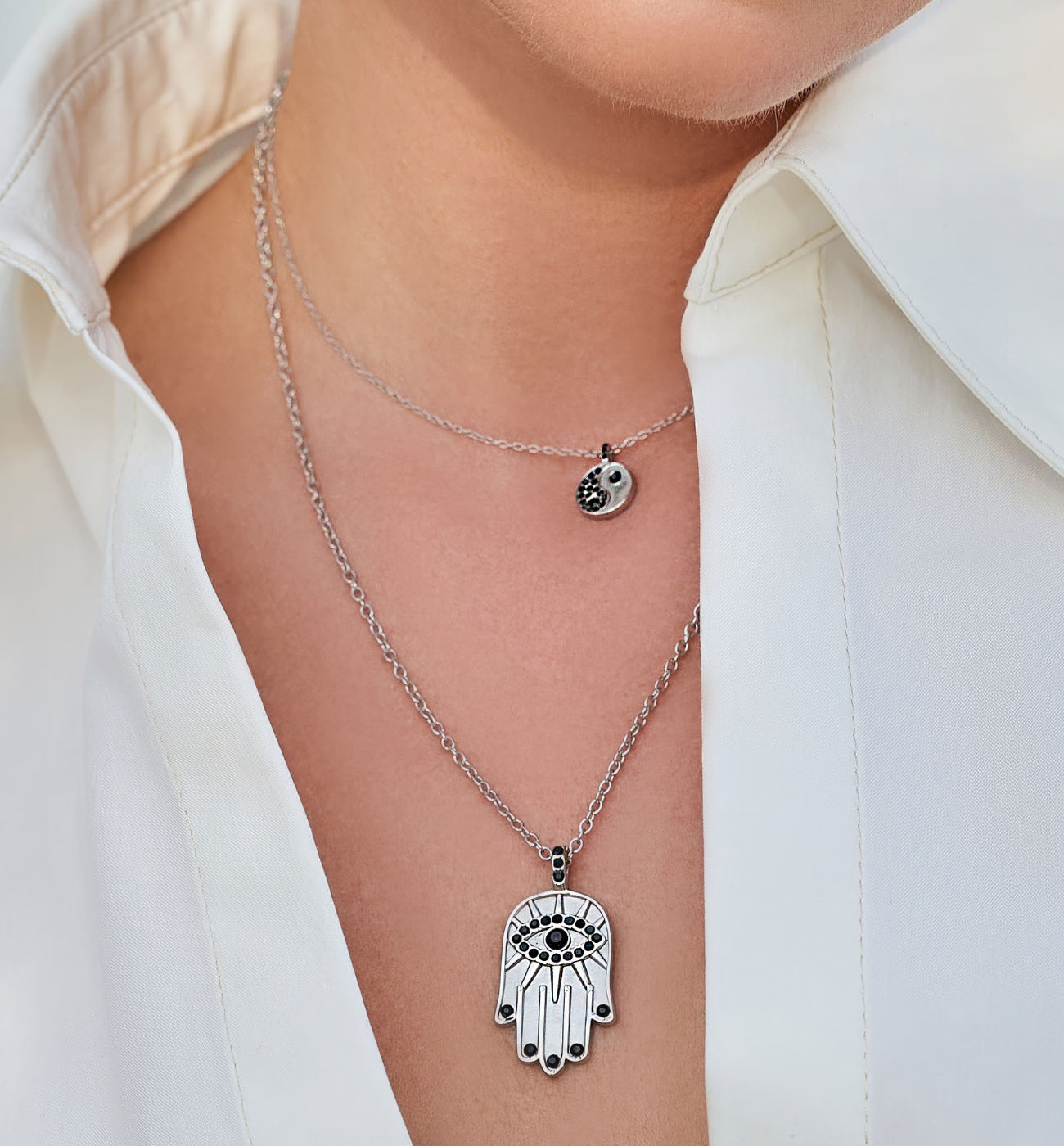 Naszyjnik srebrny długi z Ręką Fatimy Care NSA0866