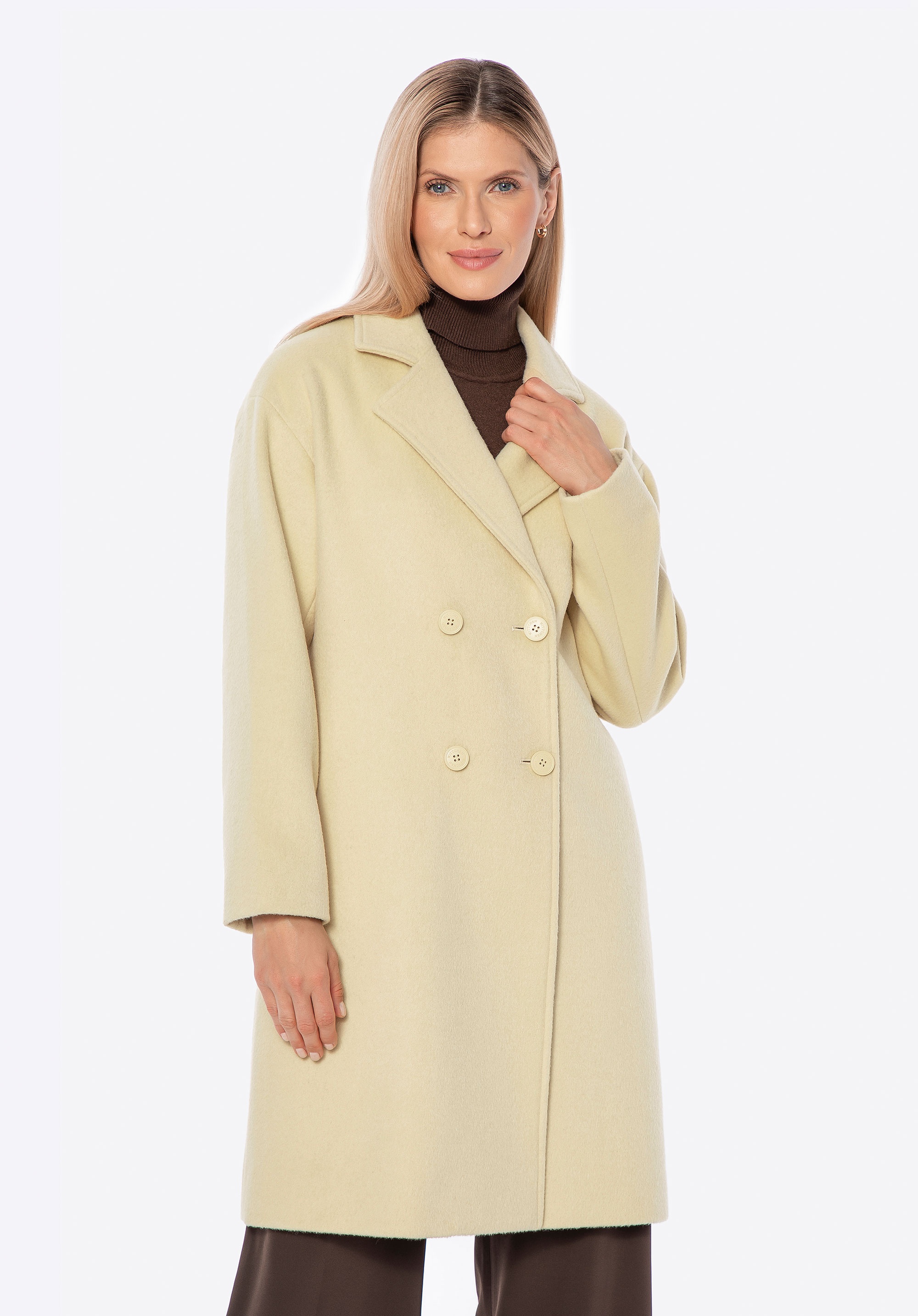 Dwurzędowy płaszcz damski z wełny żółty